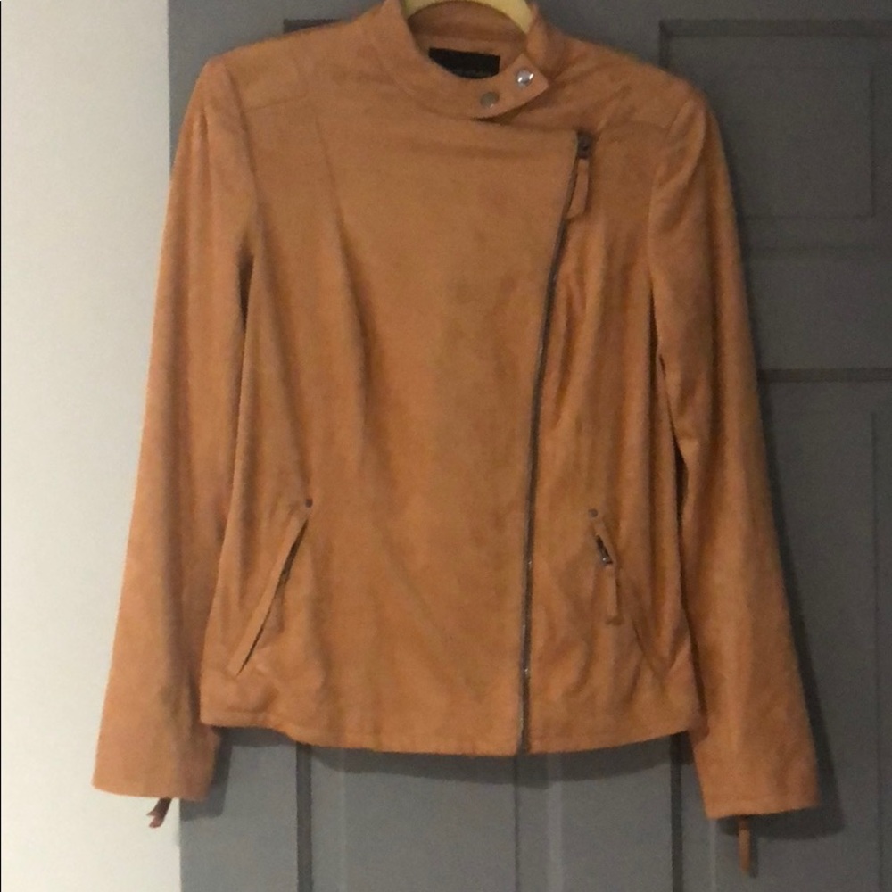 Jacket - Picture 1 of 4